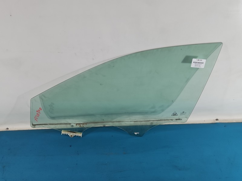 Szyba drzwi przód lewa Hyundai I30 III 16- HB