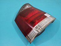 Lampa tył lewa Producent części: OPEL, pęknięty odbłyśnik wewnątrz. Tyc 02-05 HB/SEDAN GTS Opel Vectra C HB