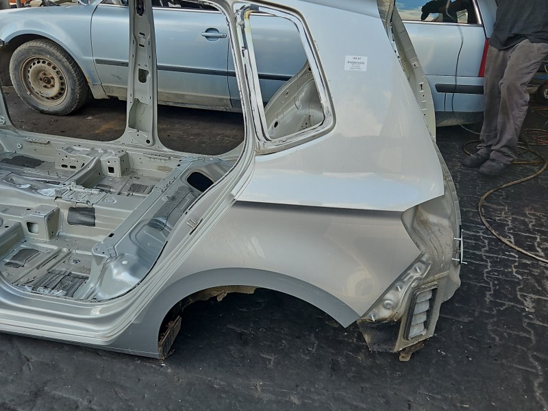Błotnik tył lewy ćwiartka Vw Golf Sportsvan Lb7w HB