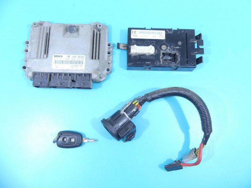 Komputer Sterownik silnika Nissan Primastar 01-14 0281011530, 8200051609 1.9 dci