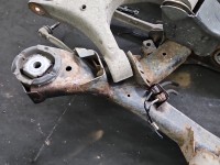 Tylna belka oś tył BMW X6 E71 3.0d