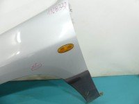 Błotnik przód lewy mazda Tribute I 00-07 srebrny 26A