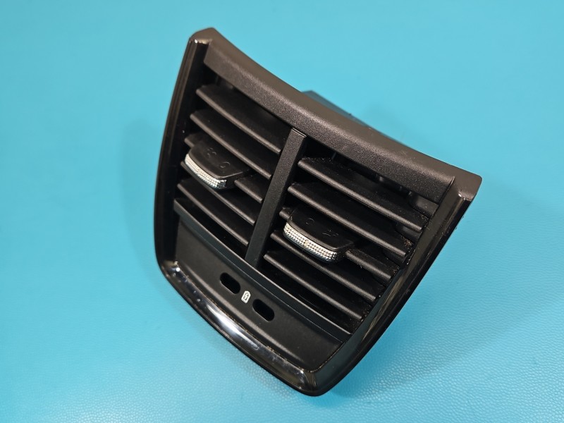 Kratka nawiewu Skoda Kamiq 654819203F, 654819203 EUROPA