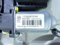 Podnośnik przód lewy SZYBY WINDA 117734L, 1T0959701H, 1K0959793J Skoda Octavia II Europejska 5d kombi
