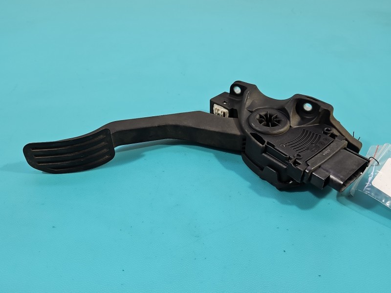 Pedał gazu potencjometr VOLVO S60 II 10- 31329062 2.0 D4