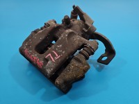 Zacisk tył lewy Toyota Corolla E16 E18 13- sedan 1.6 16V