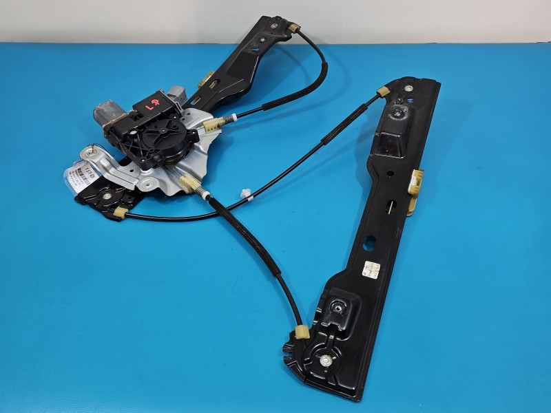 Podnośnik przód lewy SZYBY WINDA 0130822410 Opel Astra IV J 7 PIN 5d HB