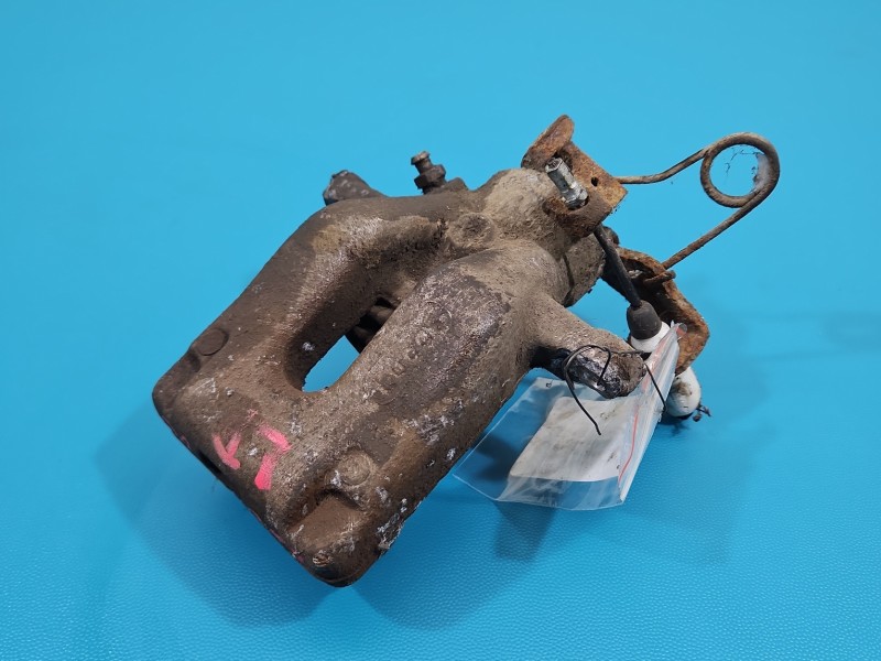 Zacisk tył lewy Peugeot 307 1.4 8V HB