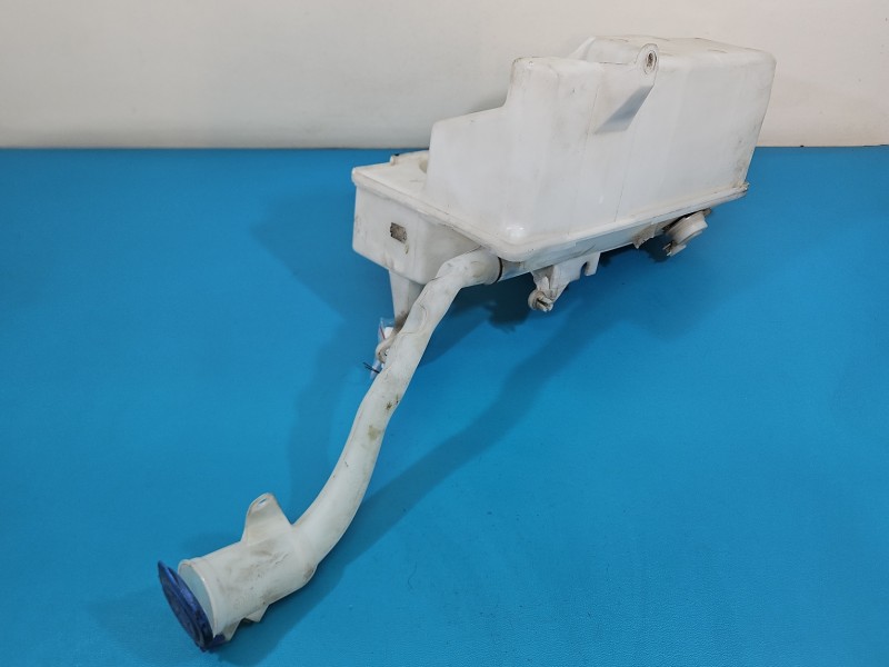 Zbiornik Zbiorniczek płynu spryskiwacza Volvo XC60 I 08- 30753424, 30753425