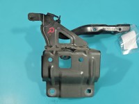 Zawias maski prawy Dacia Duster III 24- NV676 654009346R