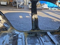 Próg lewy SŁUPEK ŚRODKOWY B Ford Focus Mk4 kombi 5d BJ