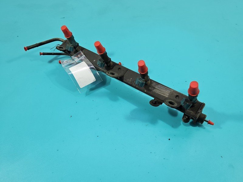 Wtryskiwacz Suzuki Grand Vitara II 2.0 16V (J20a)