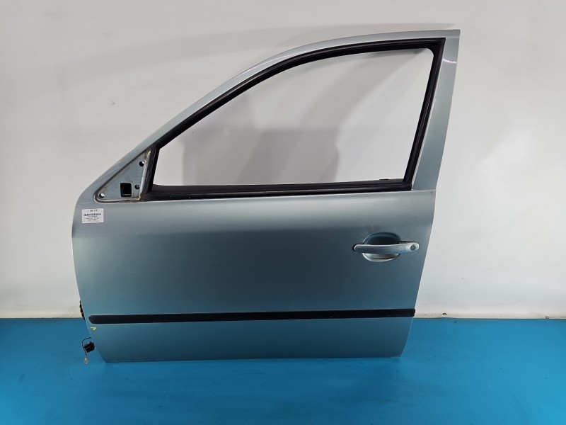 DRZWI PRZÓD LEWE KIEROWCY Skoda Octavia I 5d 9559