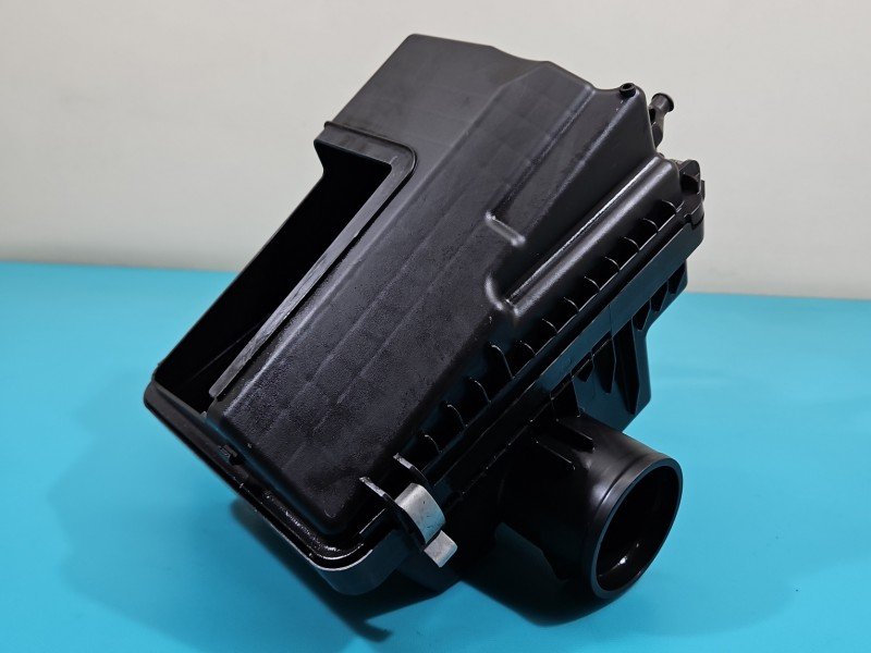 Obudowa filtra powietrza Nissan Qashqai II J11 13-21 1.2 T