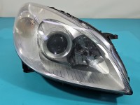 Reflektor prawy lampa przód Mercedes W245 EUROPA A1698207861, 0301247202