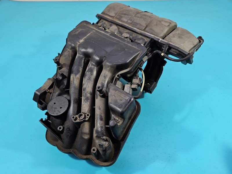 Kolektor ssący Skoda Octavia I 06A133203DA 2.0 8V wiel