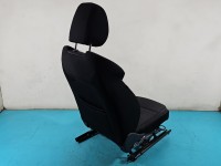 Fotel lewy przód kierowcy Skoda Octavia IV EU 5d Przekrzywiona lewa szyna