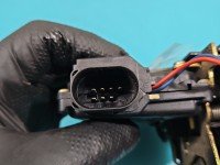 Zamek tył prawy 8Z0839016A Audi A2 Producent części: Audi, 7PIN