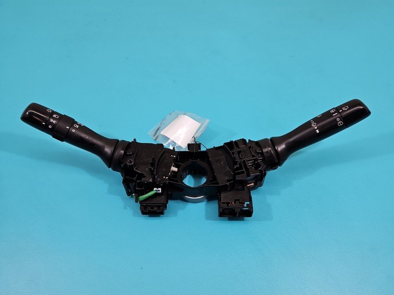 Przełącznik zespolony Toyota Aygo II 14-22 0H030
