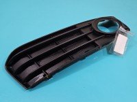 Zaślepka kratka zderzaka prawa atrapa AUDI A4 B8 8K0807682A