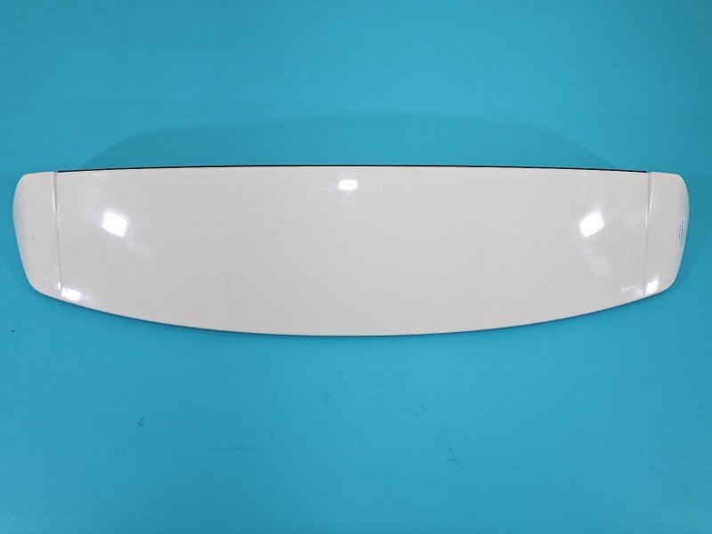 Spoiler lotka klapy Mercedes W246 biały 650 Spoiler lotka klapy Mercedes W246 biały 650