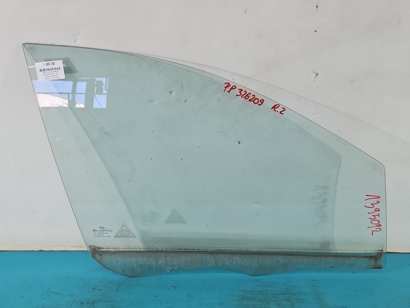 Szyba drzwi przód prawa Kia Carens III 06-13 HB