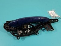 Klamka przód prawa zewnętrzna Opel Astra V K 13515503