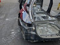 Błotnik tył lewy Infiniti Q30 ćwiartka czarny GAC