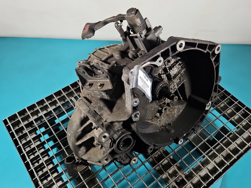 Skrzynia biegów Opel Signum 1.9 cdti