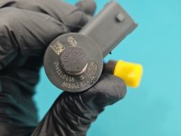 Wtryskiwacz Opel Corsa E 1.3 cdti 0445110618