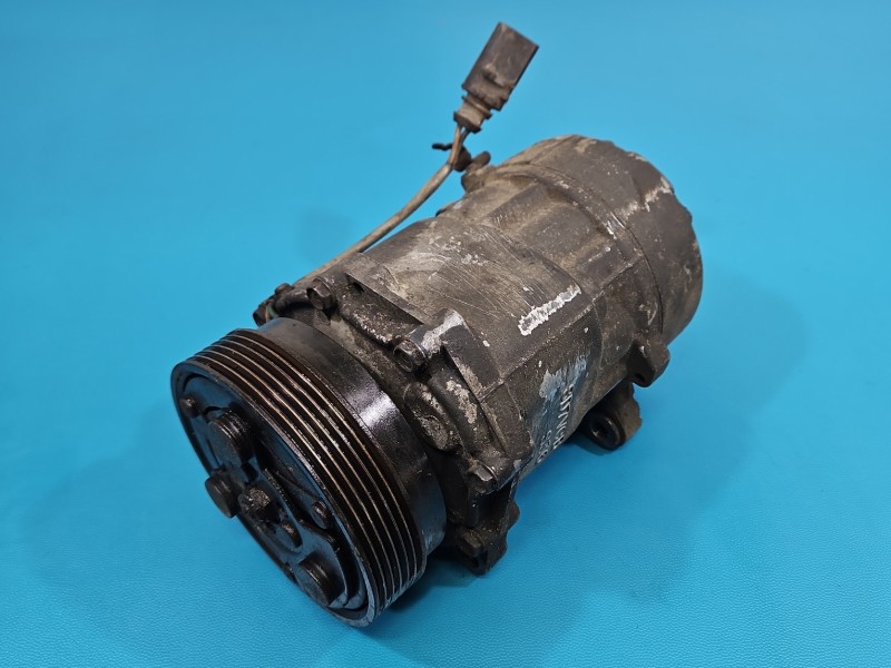 Sprężarka klimatyzacji kompresor Vw Golf IV 1.6b