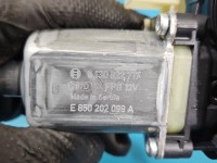 Podnośnik przód lewy SZYBY WINDA Skoda Superb III 0130822717, 5Q0959801B 5d kombi