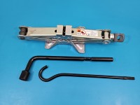 lewarek Podnośnik samochodowy trapezowy Suzuki Swift Mk7