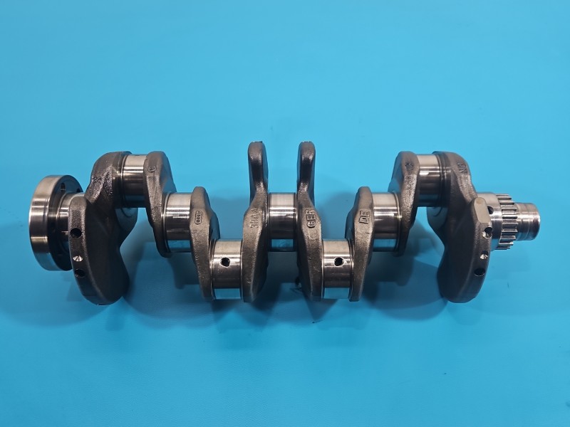 Wał korbowy Vw Touran I 2.0 tdi Cfh 140KM