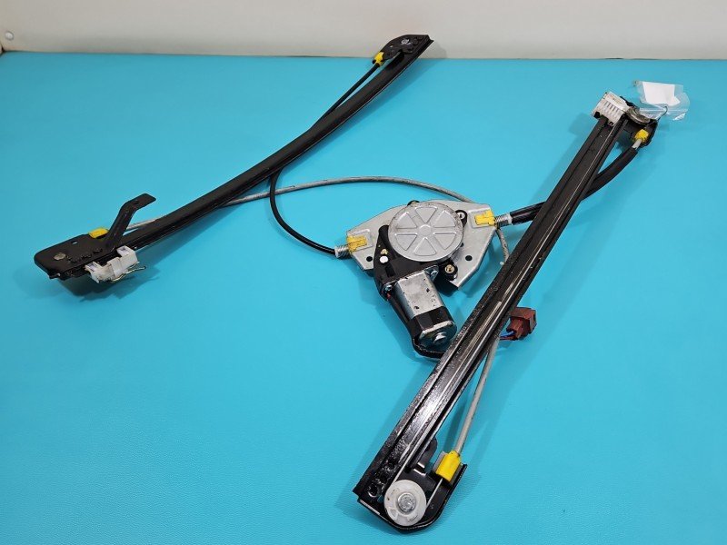 Podnośnik przód prawy Chrysler Voyager IV CHRYSLER, 2 PIN 5d HB Podnośnik przód prawy Chrysler Voyager IV CHRYSLER, 2 PIN 5d HB