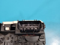 Zamek przód prawy YW4A-5421812-BE mazda Tribute I 00-07 EUROPA Producent części: Mazda, 9 PIN