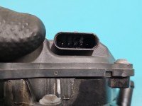 Pompka obiegu wody pompa Opel Insignia B 2.0 cdti (LSQ 10MMAD) 55485324
