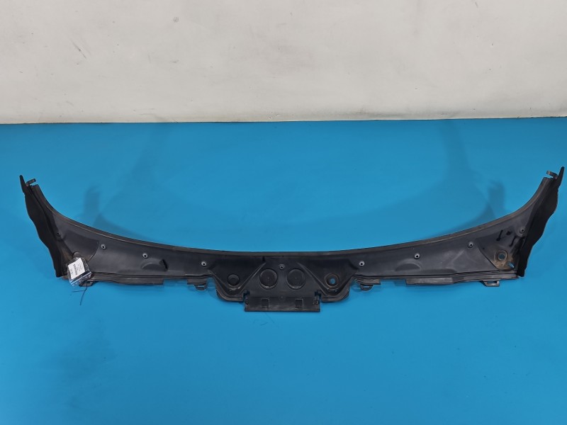 Podszybie bmw F30 7258177, 748506 EUROPA