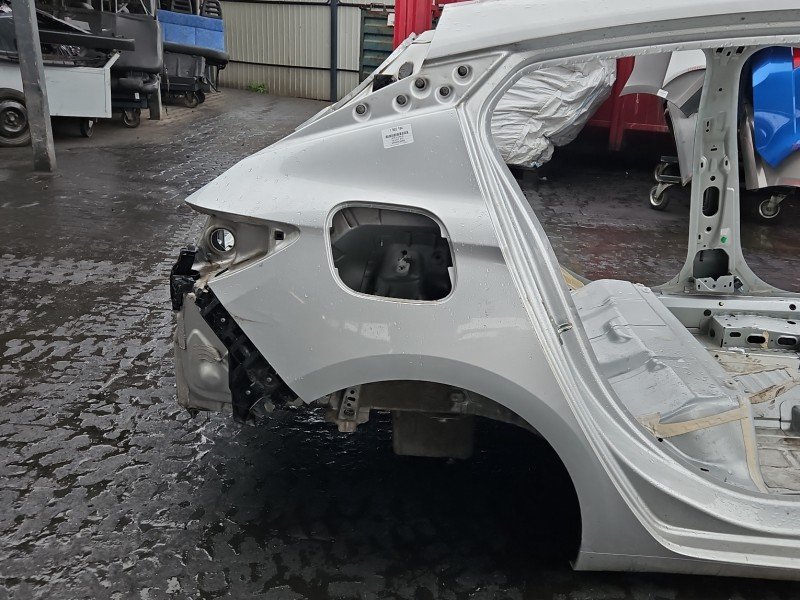 Błotnik tył prawy Opel Astra V K srebrny Z176 ćwiartka Błotnik tył prawy Opel Astra V K srebrny Z176 ćwiartka
