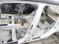 Słupek lewy Jeep Renegade 14- 1.4 T