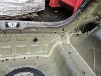 Pas tylny podłoga bagażnika Kia Rio IV 16-23 wanna HB ćwiartka