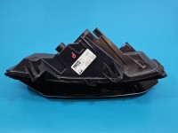 Halogen prawy Skoda Octavia IV 5E3941700, 8119342