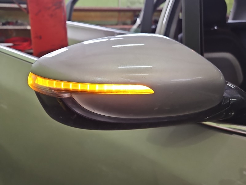 Lusterko prawe Kia Ceed II 12-18 Europa / Lakier: A3 / 10pin / Składane elektrycznie europa