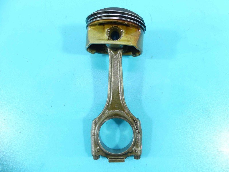 Tłok Porsche Panamera I 970 M4840 4.8 V8 400KM