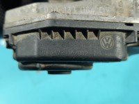 Przepustnica Vw Golf III 030133064D 1.4 8V wiel