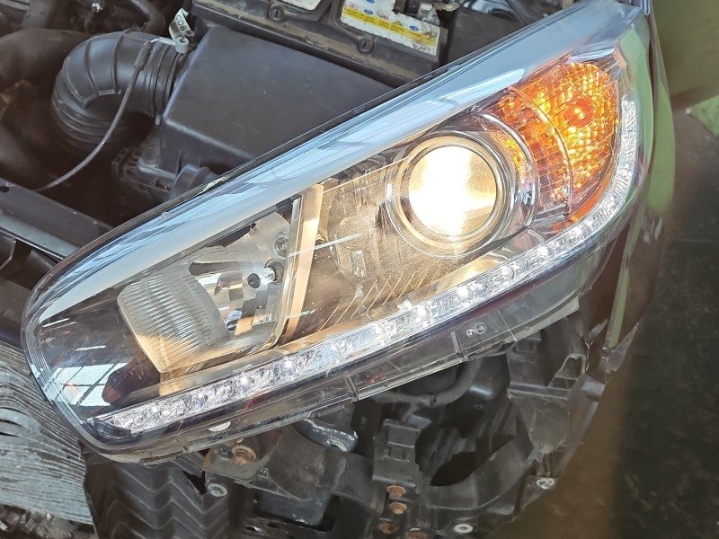 Reflektor lewy lampa przód Kia Ceed II 12-18 EUROPA Reflektor lewy lampa przód Kia Ceed II 12-18 EUROPA