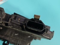 Zamek tył lewy 825039554R Renault Clio V 2019- 4piny