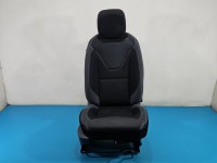 Fotel prawy przód pasażera Renault Clio IV 12-20 5d EUROPA