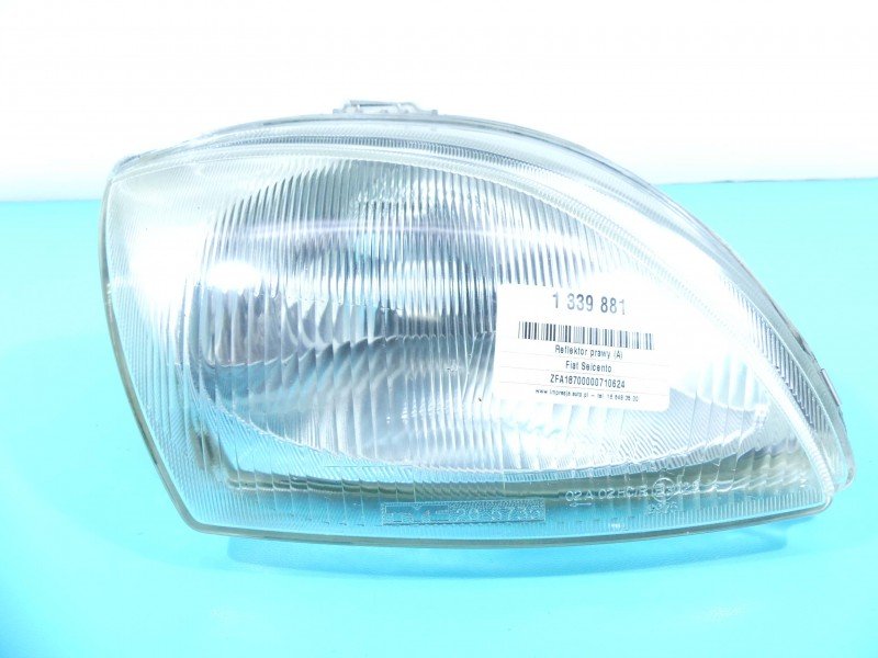 Reflektor prawy lampa przód Fiat Seicento EUROPA