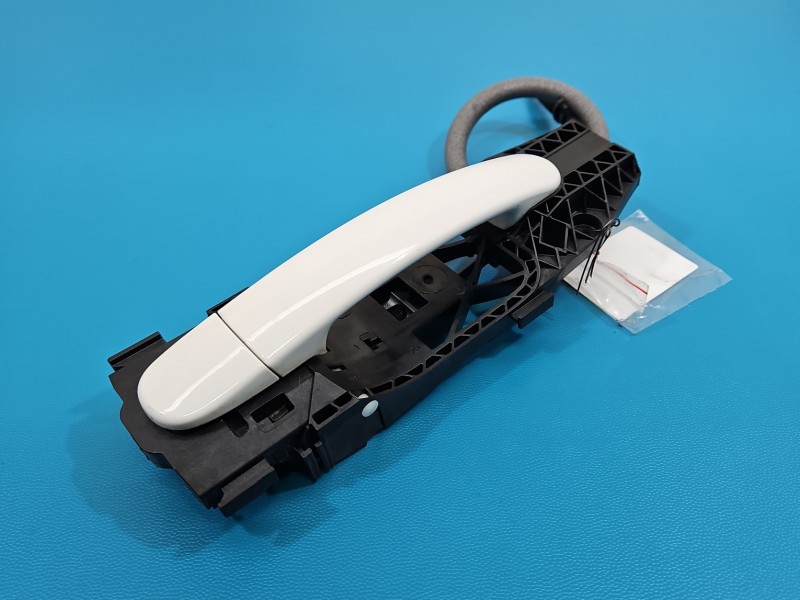 Klamka tył prawa zewnętrzna Skoda Citigo 11-19 5N0839885H LB9A